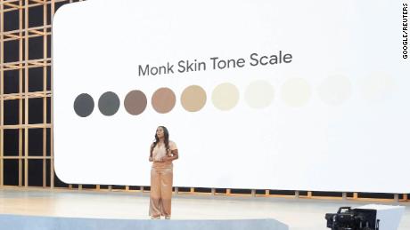 Googleは、僧侶の肌のトーンを使用してAI製品をトレーニングし、より広い範囲の肌を認識します。