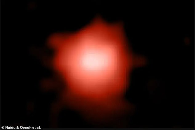 NASAのジェイムズウェッブ望遠鏡（JWST）は、135億年前の銀河を発見しました。この銀河は、現在、人間の目で見られる最も古い宇宙です。  GLASS-z13（GN-z13）と呼ばれる銀河は、138億年前のビッグバンからわずか3億年後に形成されました。