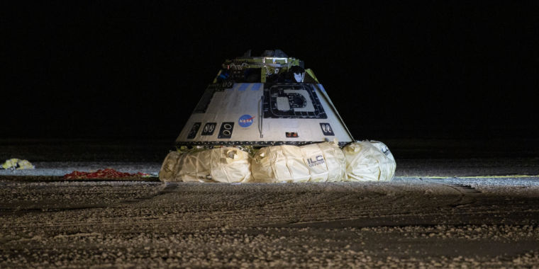 NASAは、ボーイングにスペースXの2倍の乗組員の座席を支払う