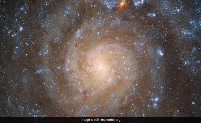 Video: Spiral Galaxy Captured In