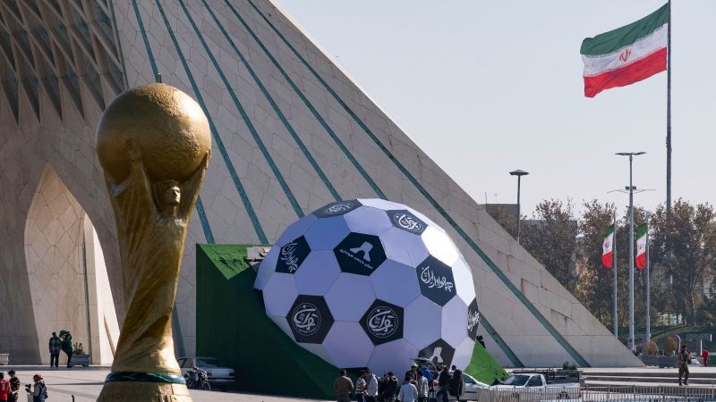 治安筋によると、イランはワールドカップサッカーチームの家族を脅迫した
