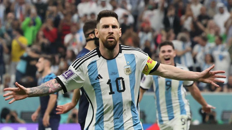 リオネル・メッシは、アルゼンチンがクロアチアを 3 対 0 で破ったため、決勝がワールドカップの最後の試合になることを確認しました。